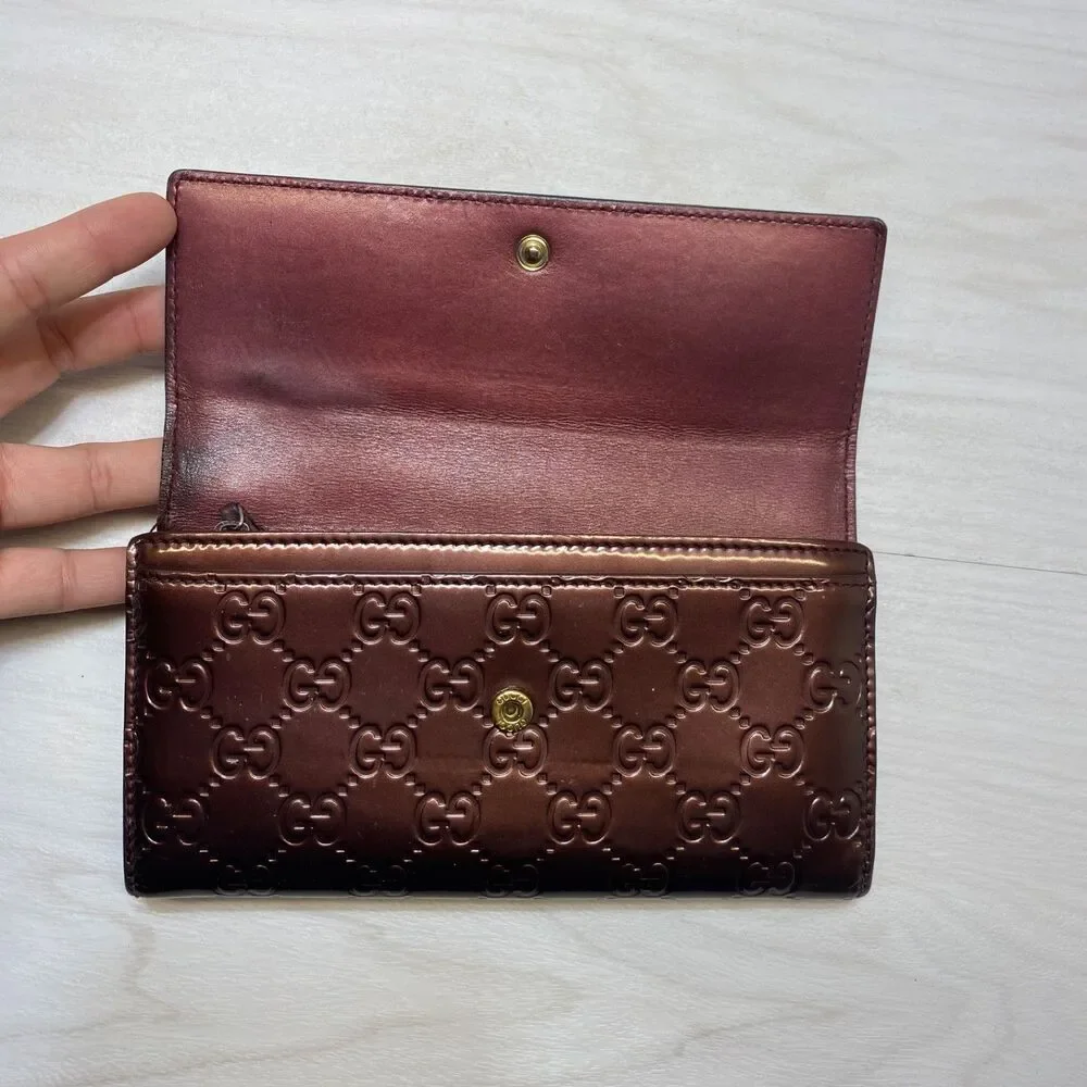 Gucci Shiny Guccissima Lovely Heart Continental Wallet in metallic burgundy - Picture 7 of 13